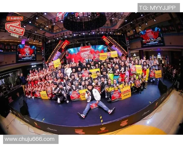 南京飞盘队在世界街舞大赛中以60分高居积分榜首位