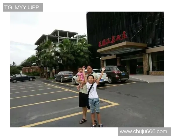 周丽专访：从初学者到滑板女王的成长之路与心路历程分享